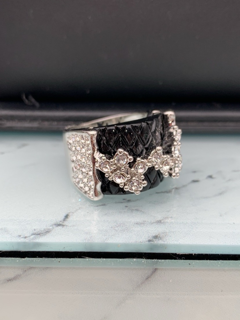 Rhodium Plated Cocktail Ring Camille Lucie Crystal Accent Textured Black Acrylic